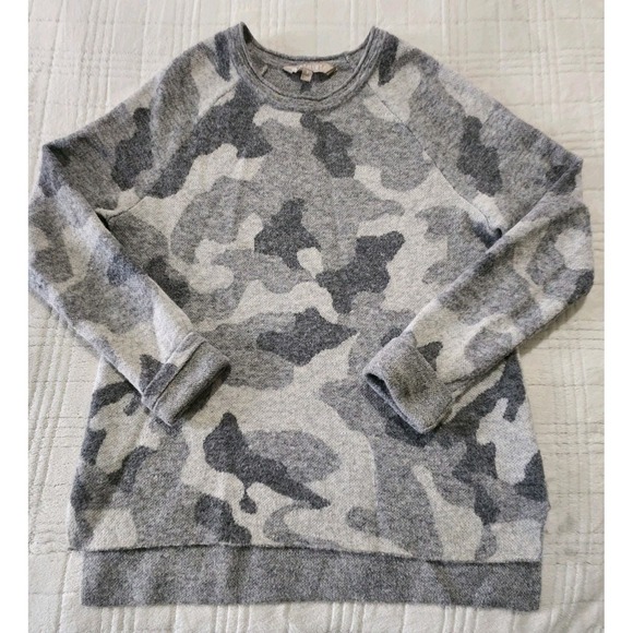Athleta Sweaters - Athleta Undercover Camo Alpaca & Wool Blend Sweater‎ Size Small